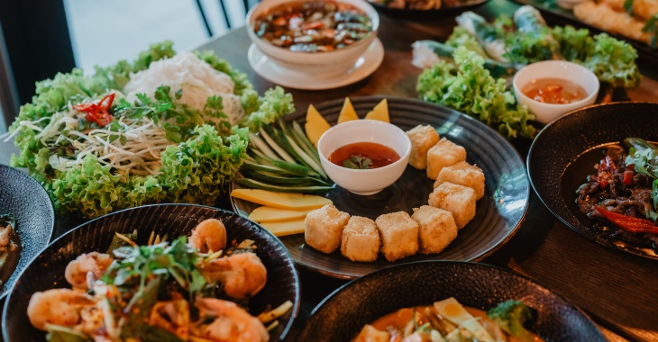 Tofu po azjatycku. Co warto o nim wiedzieć? Tofu po azjatycku. Co warto o nim wiedzieć?