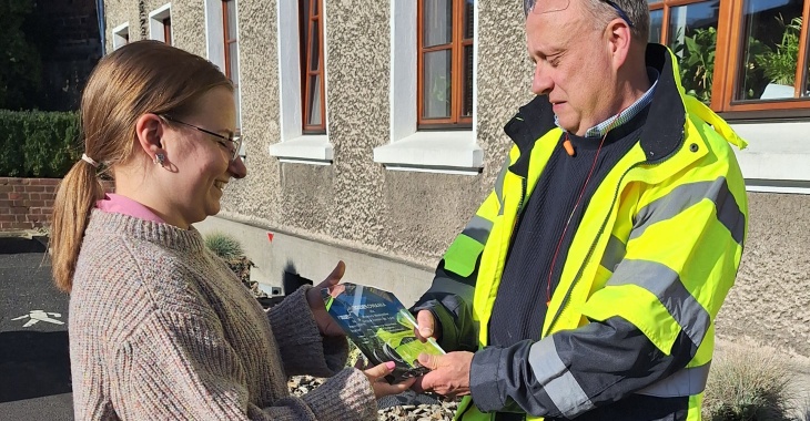 Jacek Sawicki, dyrektor Browaru Namysłów, odebrał podziękowanie za pomoc w przygotowaniu Kongresu Jacek Sawicki, dyrektor Browaru Namysłów, odebrał podziękowanie za pomoc w przygotowaniu Kongresu