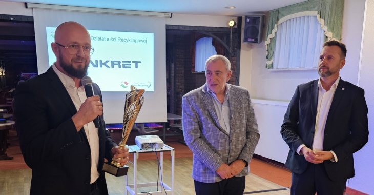 Akpol Recykling i Conkret z Pucharem Polskiego Recyklingu Akpol Recykling i Conkret z Pucharem Polskiego Recyklingu