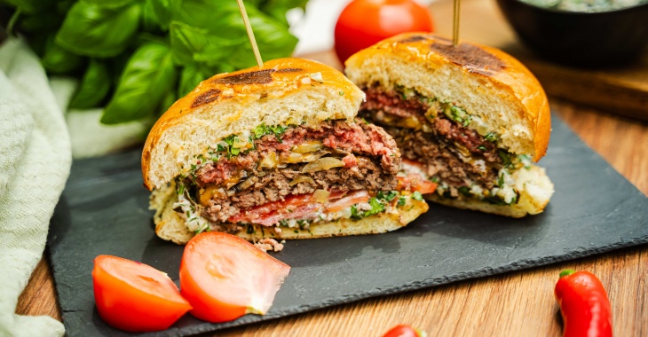 Grillowa klasyka w mistrzowskim wydaniu Warsztaty z Jurkiem Sobieniakiem w Akademii Qulinarnej Sokołów Grillowa klasyka w mistrzowskim wydaniu Warsztaty z Jurkiem Sobieniakiem w Akademii Qulinarnej Sokołów