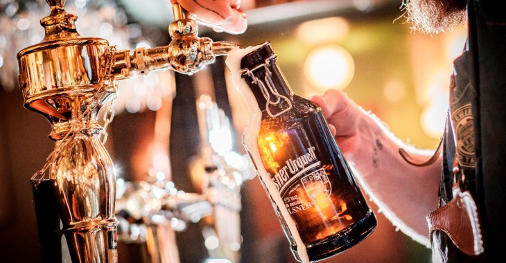 Gratka dla miłośników piwa – do zdobycia butelki z limitowanej serii Pilsner Urquell Gratka dla miłośników piwa – do zdobycia butelki z limitowanej serii Pilsner Urquell