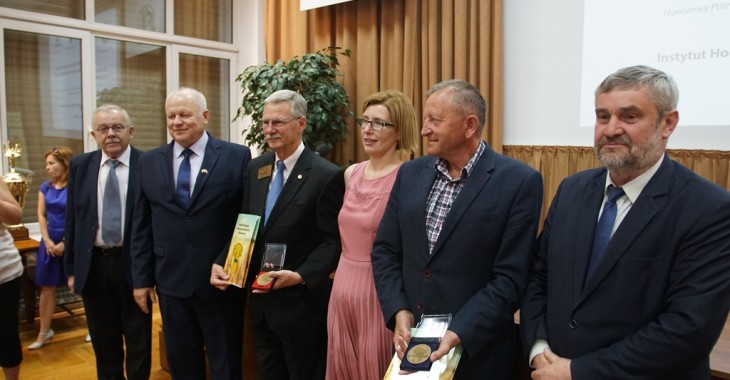 O sytuacji na rynku zbóż w Radzikowie O sytuacji na rynku zbóż w Radzikowie