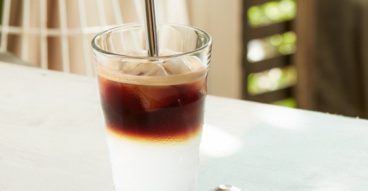 Poczuj lato z mrożoną kawą Nespresso
