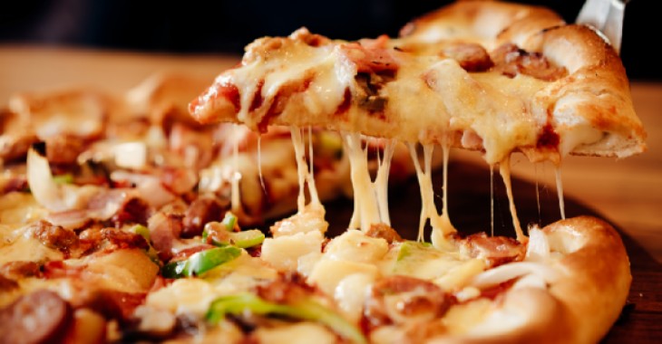 Polacy chętniej zamawiają online. Wyniki najnowszego raportu PizzaPortal.pl Polacy chętniej zamawiają online. Wyniki najnowszego raportu PizzaPortal.pl