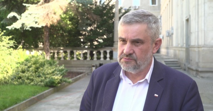 Rolnicy poszkodowani przez COVID-19 dostaną nadzwyczajne wsparcie. W ciągu kilku tygodni trafi do nich ponad 1 mld zł Rolnicy poszkodowani przez COVID-19 dostaną nadzwyczajne wsparcie. W ciągu kilku tygodni trafi do nich ponad 1 mld zł