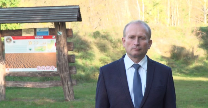 Biedronka angażuje się w ochronę zagrożonych gatunków zwierząt w Polsce. Co najmniej 1,5 mln zł trafi na ratowanie m.in. żubrów, wilków czy rysi Biedronka angażuje się w ochronę zagrożonych gatunków zwierząt w Polsce. Co najmniej 1,5 mln zł trafi na ratowanie m.in. żubrów, wilków czy rysi