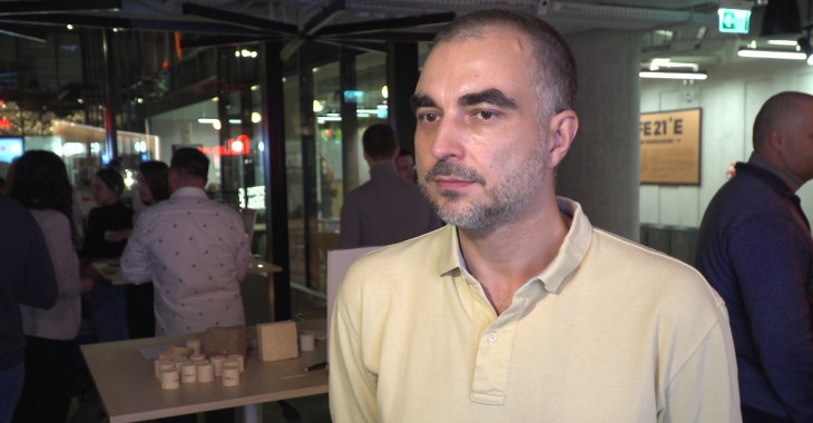 Włóknisty materiał może zastąpić plastik w branży rolno-spożywczej. Polska firma na razie wykorzystuje go do uprawy roślin Włóknisty materiał może zastąpić plastik w branży rolno-spożywczej. Polska firma na razie wykorzystuje go do uprawy roślin