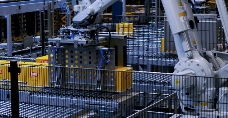 Pepsico w Europie stawia sobie za cel wyeliminowanie tworzyw sztucznych pochodzących z pierwotnych źródeł kopalnych ze wszystkich opakowań chipsów i chrupek do końca 2030 r. Pepsico w Europie stawia sobie za cel wyeliminowanie tworzyw sztucznych pochodzących z pierwotnych źródeł kopalnych ze wszystkich opakowań chipsów i chrupek do końca 2030 r.