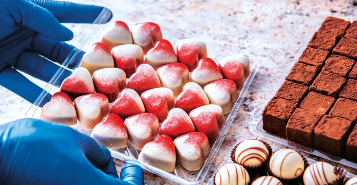 Praliny – najmniejsze ze słodkości z największym udziałem w czekoladowej kategorii