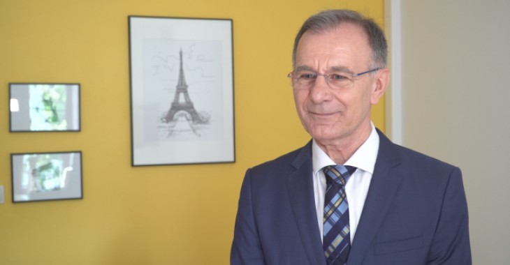 Kawa zaczyna odgrywać ważną rolę w profilaktyce chorób cywilizacyjnych. Lekarze zalecają trzy–pięć filiżanek dziennie Kawa zaczyna odgrywać ważną rolę w profilaktyce chorób cywilizacyjnych. Lekarze zalecają trzy–pięć filiżanek dziennie