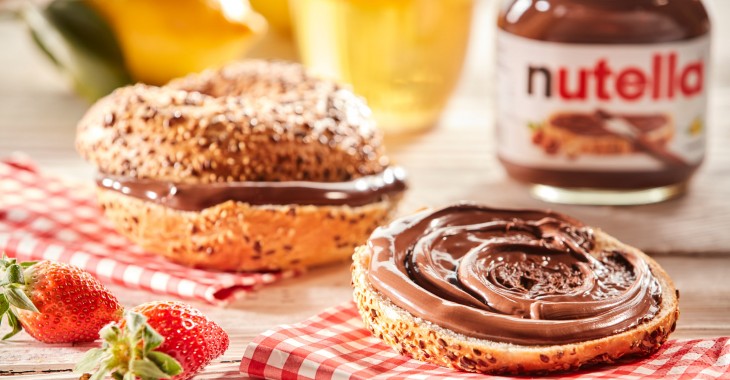 ŚWIATOWY DZIEŃ KREMU NUTELLA® PODZIELMY SIĘ UŚMIECHEM, KTÓRYM OBDARZA NAS NUTELLA ŚWIATOWY DZIEŃ KREMU NUTELLA® PODZIELMY SIĘ UŚMIECHEM, KTÓRYM OBDARZA NAS NUTELLA