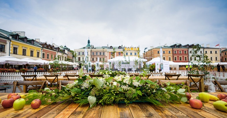 Prawdziwe smaki odnajdziesz w Zamościu Festiwal win i produktów regionalnych już w sierpniu Prawdziwe smaki odnajdziesz w Zamościu Festiwal win i produktów regionalnych już w sierpniu